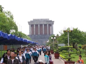 Hanoi Ho Chi Minh Mausoleum (4)